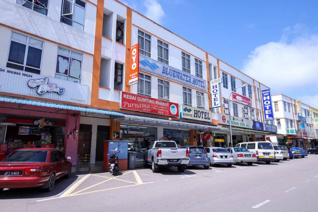 Oyo 89763 Bluewater Hotel Mersing Exterior photo